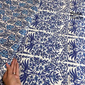 باتیک پنبه دوزی دورو باتیک پارچه بازار بزرگ پارچه فروش های ارسال به سراسر ایران.Double-sided cotton batik, batik fabric, big bazaar fabric sellers, shipping all over Iran.