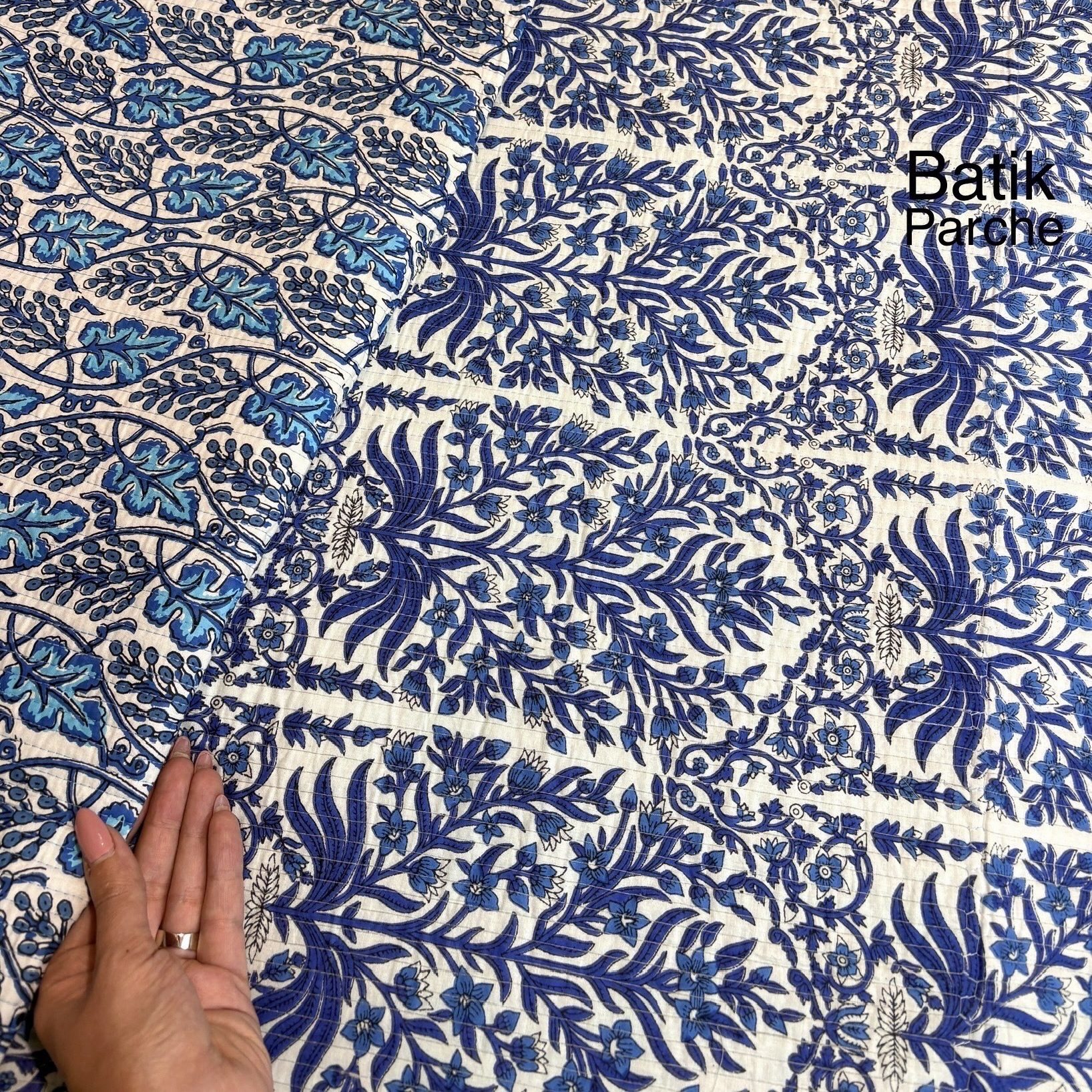 باتیک پنبه دوزی دورو باتیک پارچه بازار بزرگ پارچه فروش های ارسال به سراسر ایران.Double-sided cotton batik, batik fabric, big bazaar fabric sellers, shipping all over Iran.