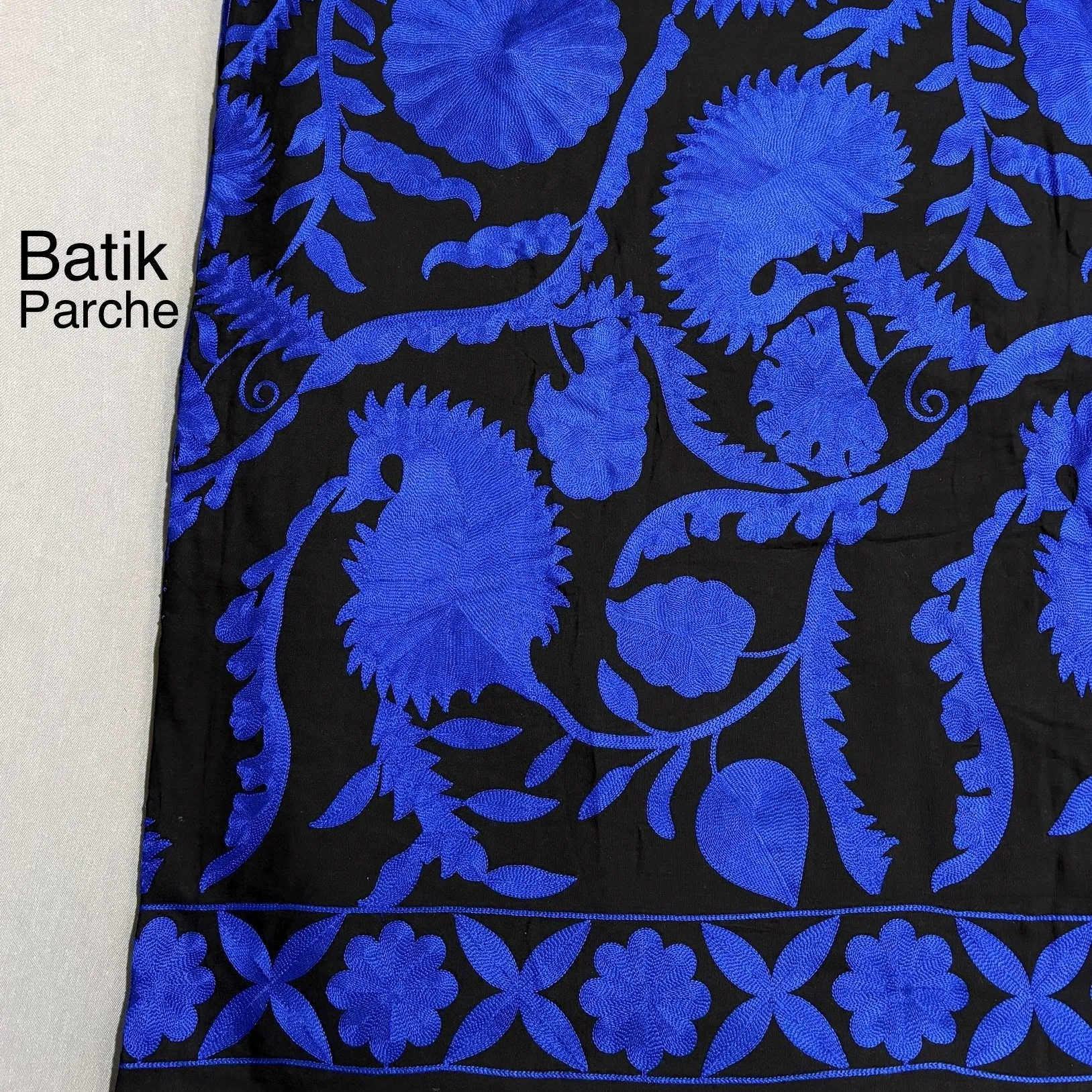 پارچه لینن سوزن دوزی باتیک پارچه بازار بزرگ پارچه ارسال به سراسر ایران.Linen fabric, embroidery, batik, fabric, big market Fabric shipped all over Iran.