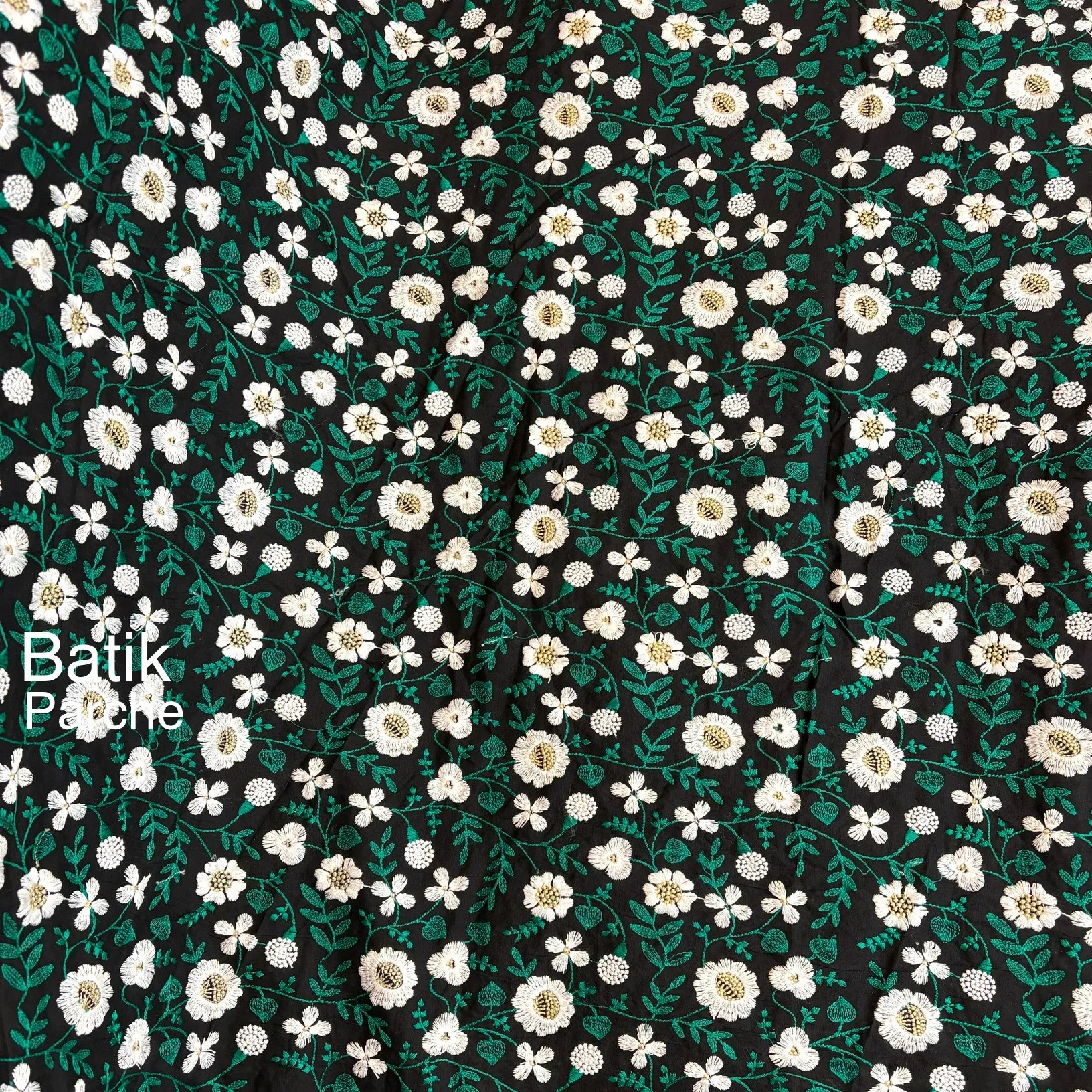 پارچه لینن سوزن دوزی باتیک پارچه بازار بزرگ ایران پارچه ارسال به سراسر ایران.Linen fabric, needlework, batik fabric, Iran's big market, fabric, shipping all over Iran.