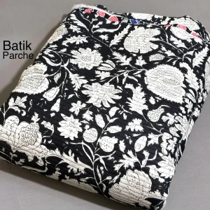 پارچه باتیک پنبه دوزی دورو باتیک پارچه بازار بزرگ پارچه ایران.Double-sided embroidered cotton batik fabric, big Iranian fabric market.