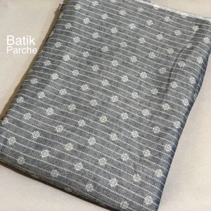 پارچه لینن طرحدار باتیک پارچه بازار بزرگ پارچه ایران.Batik patterned linen fabric, Iran's big fabric market.