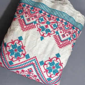 پارچه لینن شماره دوزی باتیک پارچه بازار بزرگ ایران.Linen fabric, embroidered batik fabric, Iran's big market.