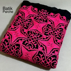 پارچه باتیک تافته چاپ باتیک پارچه باتیک بازار بزرگ ایران بازار بزرگ پارچه.Batik taffeta fabric, batik print, batik fabric, Iran's big bazaar, big bazaar of fabrics.