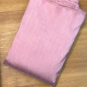 پارچه تافته باتیک پارچه باتیک بازار بزرگ ایران بازار بزرگ پارچه.Batik taffeta fabric, batik print, batik fabric, Iran's big bazaar, big bazaar of fabrics.