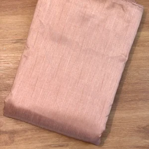 پارچه تافته باتیک پارچه باتیک بازار بزرگ ایران بازار بزرگ پارچه.Batik taffeta fabric, batik print, batik fabric, Iran's big bazaar, big bazaar of fabrics.