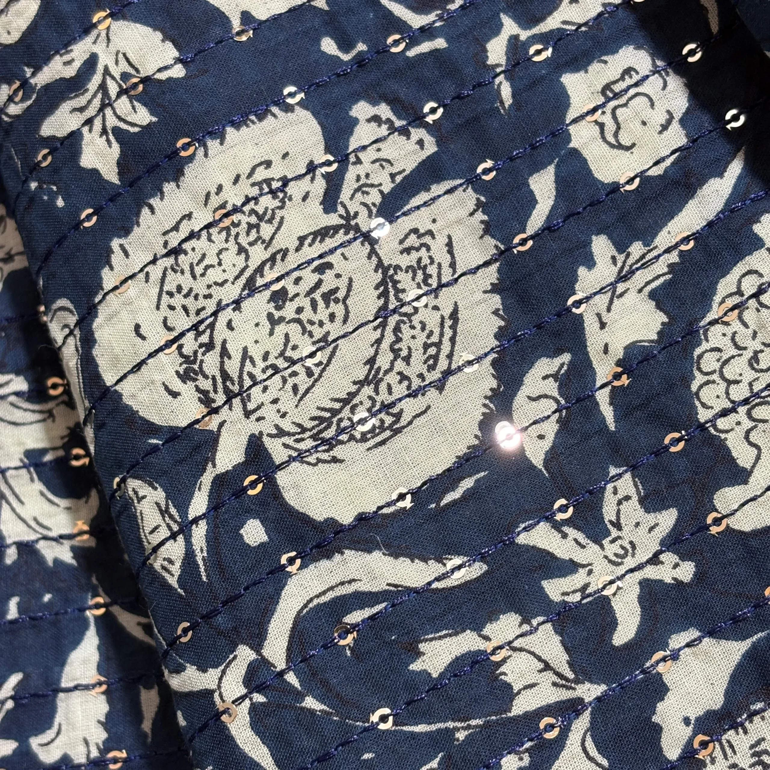 پارچه باتیک آناهید ایران بازار بزرگ پارچه BATIK ANAHID